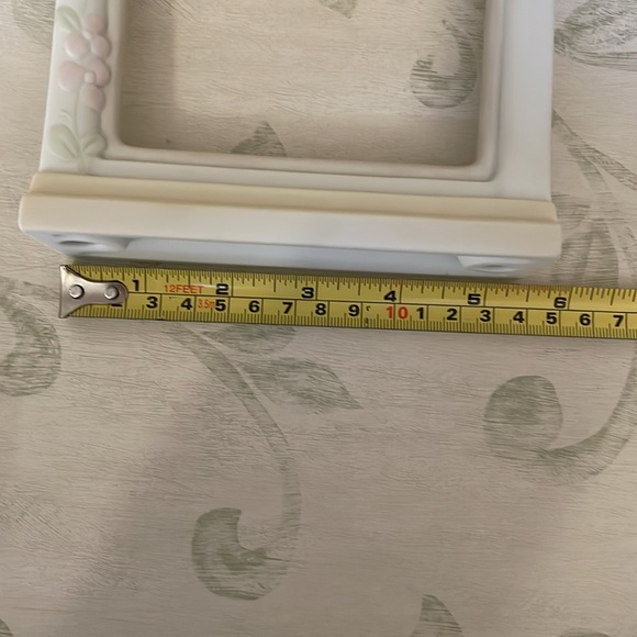 2/$15 PRECIOUS MOMENTS ARCH - Picture 10 of 12